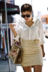 THE DIFFERENT WAYS TO ROCK A BROOCH