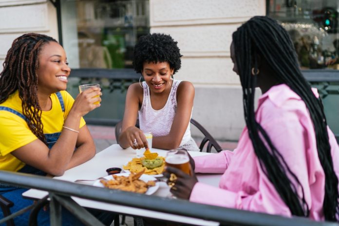Smart ways to split bills with friends